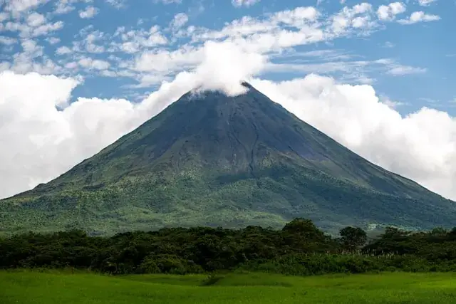 Volcan Arenal et sa forêt sous les nuages, Costa Rica